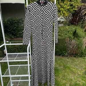 Black & White Optical Illusion Trench Coat